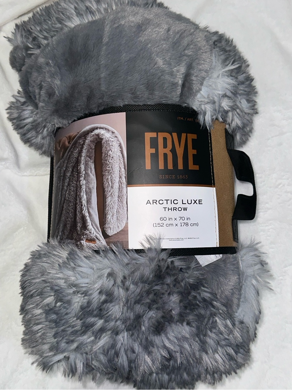 FRYE Arctic Luxe Throw in Gray Faux Fur